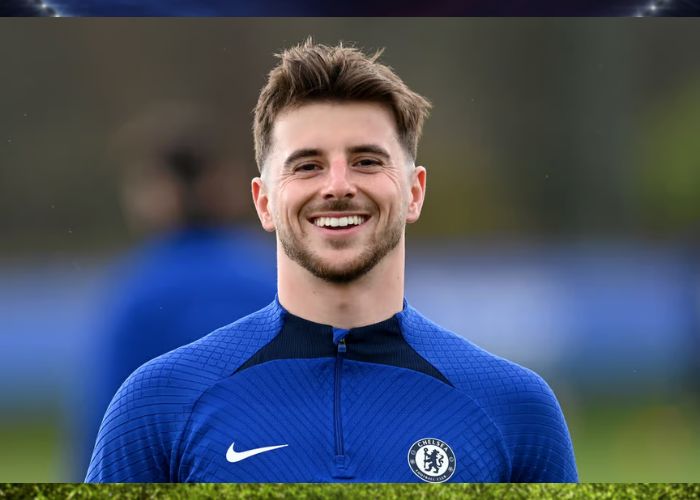 Top 5 Most Handsome Footballers in the World (2025): Charm, Style, and Soccer Swagger Top 5 Most Handsome Footballers in the World